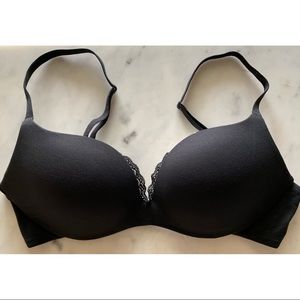 VS Incredible bra; Black plunge w/ center lace